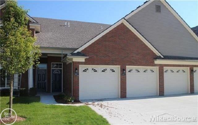 front view picture of 14357 Shadywood Drive, Sterling Heights, MI. 48312