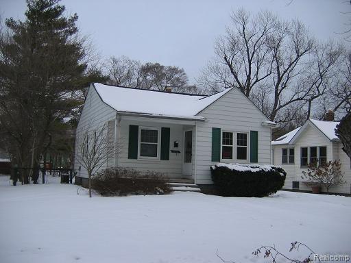 front view picture of 1013 Etowah Ave, Royal Oak, MI. 48067