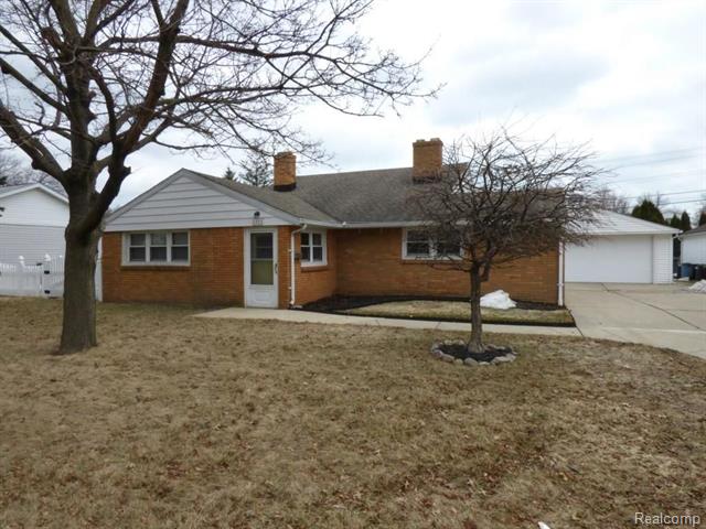 front view picture of 1322 Riverview Avenue, Monroe, MI. 48162