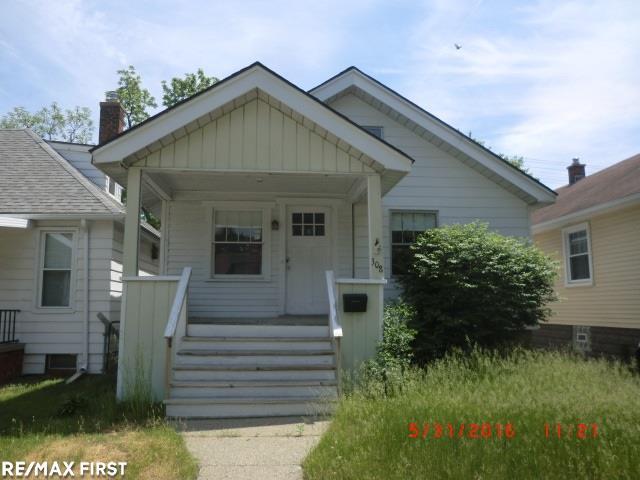 front view picture of 308 N Washington Ave, Royal Oak, MI. 48067