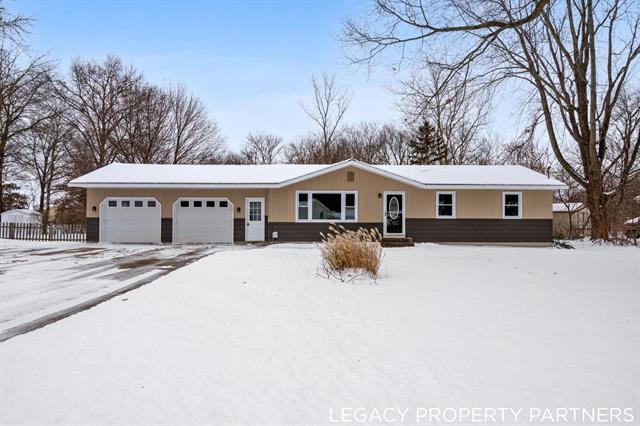 front view picture of 2506 Brookdale Drive, Holland, MI. 49424