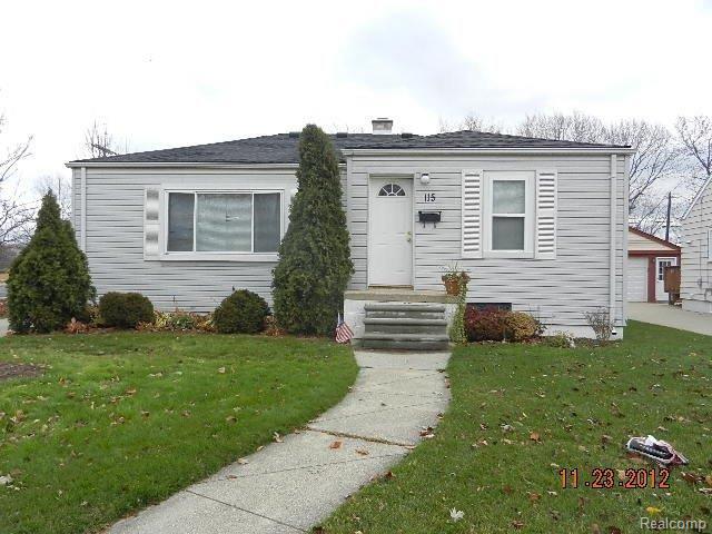 front view picture of 115 S Marias Ave, Clawson, MI. 48017