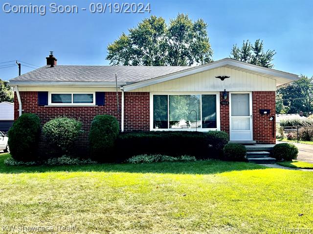 front view picture of 1168 Wright Dr, Clawson, MI. 48017