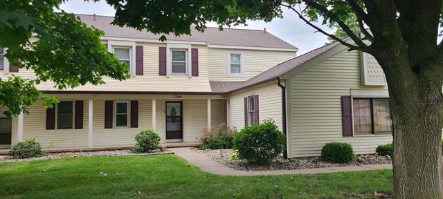 front view picture of 7346 Creekside Drive, Lansing, MI. 48917