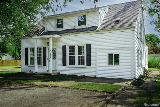 front view picture of 3600 Chinook Trail, Monroe, MI. 48162