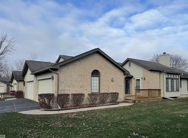 front view picture of 13349 Whittier Drive, Sterling Heights, MI. 48312