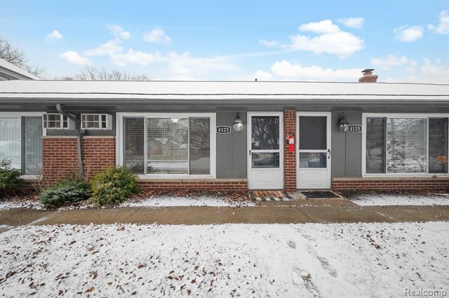 front view picture of 4123 Kent Road, Royal Oak, MI. 48073