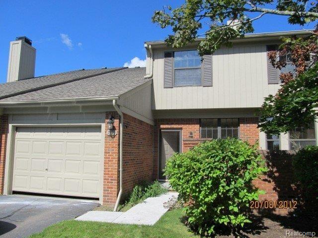 front view picture of 7129 Westchester, West Bloomfield, MI. 48322