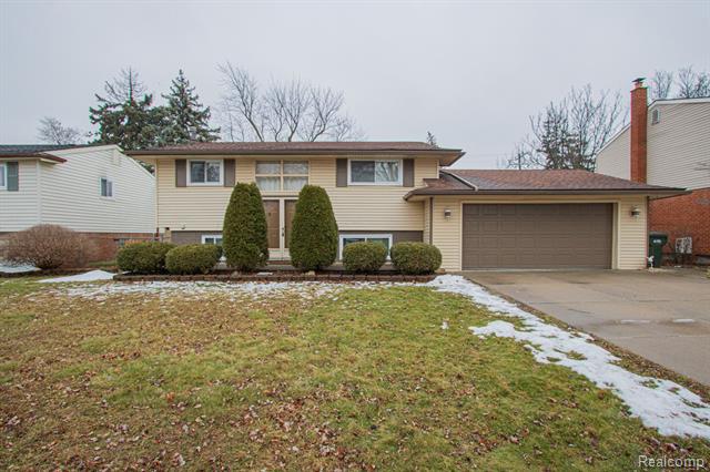 front view picture of 8358 Smethwick Road, Sterling Heights, MI. 48312