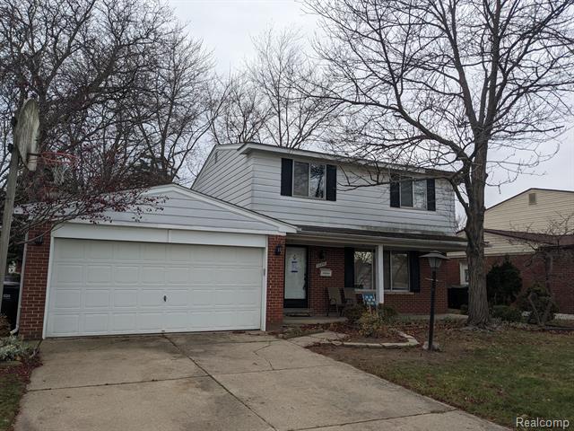 front view picture of 35299 Malibu Dr, Sterling Heights, MI. 48312