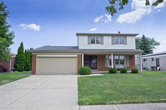 front view picture of 35022 Marina Dr, Sterling Heights, MI. 48312