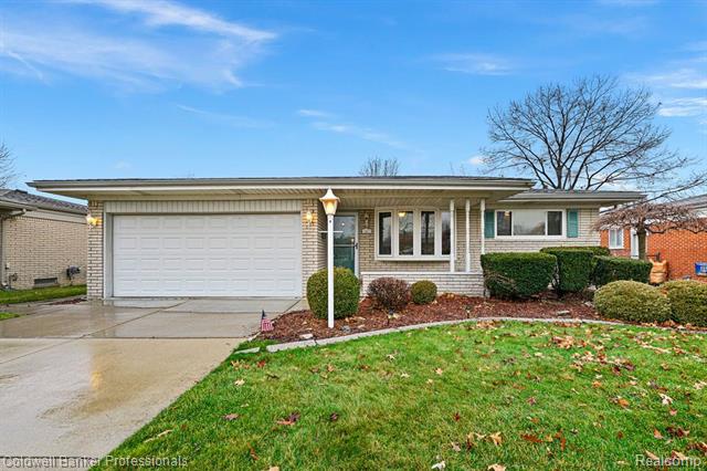 front view picture of 12412 De Grove Dr, Sterling Heights, MI. 48312